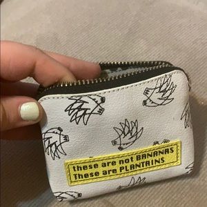 Min & Mon coin purse